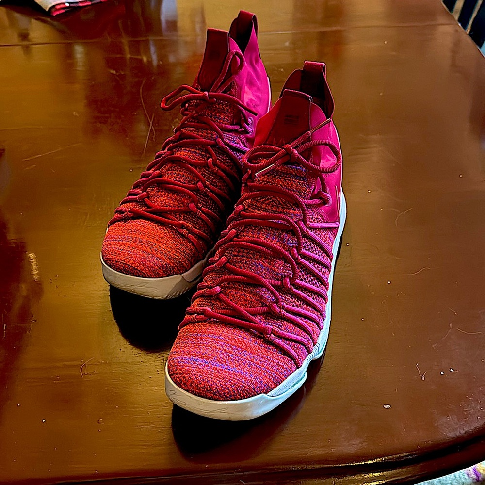 Nike KD 9 Elite Palest Purple men’s size 13 like new